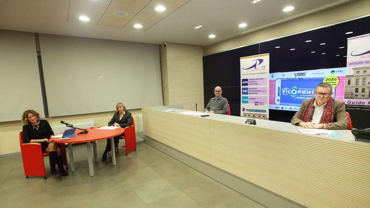 ViOrienta, open day digitale con l'Istituto tecnico economico Piovene di Vicenza (Colorfoto)