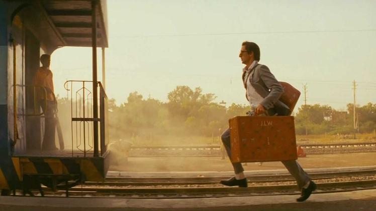 Una scena del film "Un treno per Darjeeling"