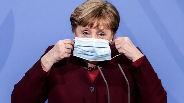 La cancelliera tedesca Angela Merkel (foto EPA/FILIP SINGER)