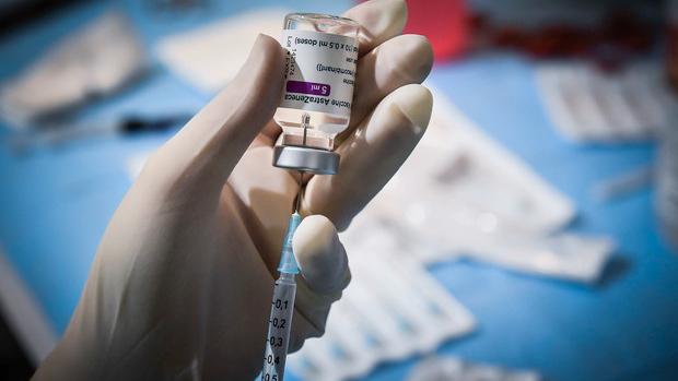 Covid, vaccini: ne servono tremila entro oggi