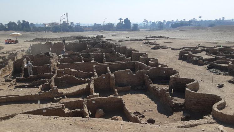 Ritrovata in Egitto la "città d'oro perduta" (foto Ansa/Epa)