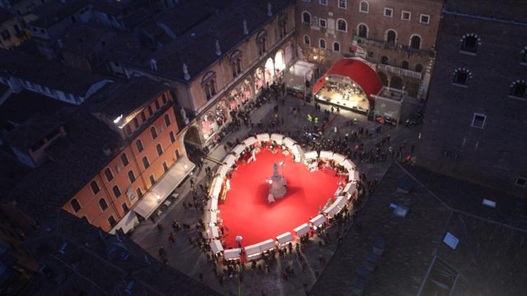 Verona in Love, il cuore in piazza dei Signori
