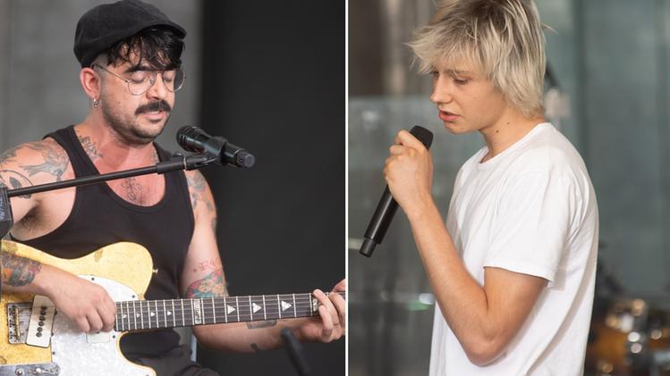 I due cantautori vicentini protagonisti a X Factor: Phill Reynolds (a sinistra) e gIANMARIA (a destra) (Foto Facebook @xfactoritalia)