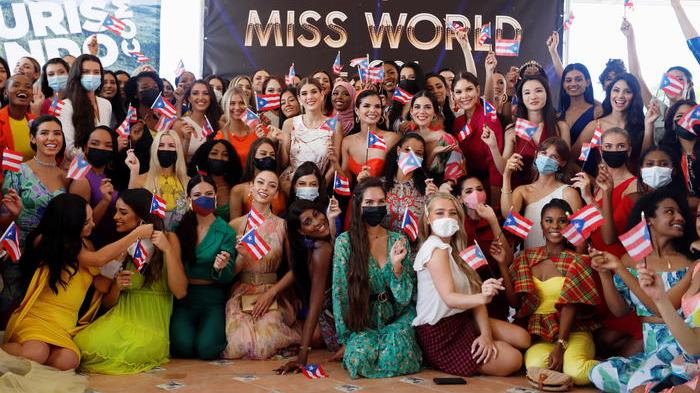 Le concorrenti di Miss Mondo (Foto Ansa/Epa)