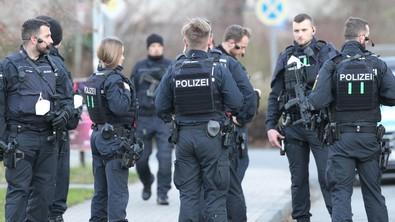 Germania: attacco al campus, morta donna ferita alla testa