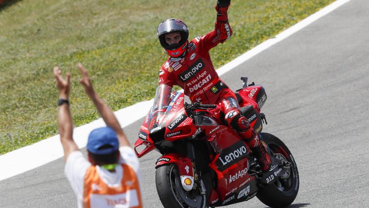 Francesco Bagnaia vince con Ducati il Gp di Spagna