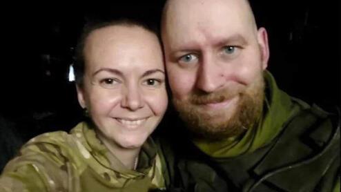 Valeria chiamata "Nava", e Andriy detto "Barba", entrambi combattenti ucraini, si erano sposati nei sotterranei di Azovstal