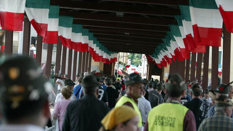 Nel 2008 l’adunata nazionale si è tenuta a Bassano del Grappa (Foto Archivio)