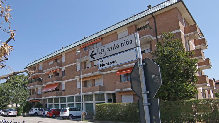 Il condominio Abetone di via Mantova, dove è stata sospesa l’erogazione del gas (STUDIOSTELLA/CISCATO)