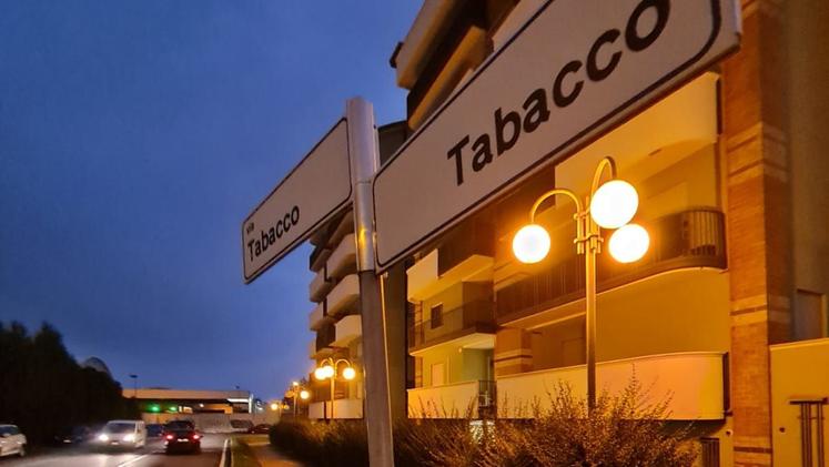 Via Tabacco è una delle zone prese di mira dagli ignoti teppisti (FOTO CECCON)