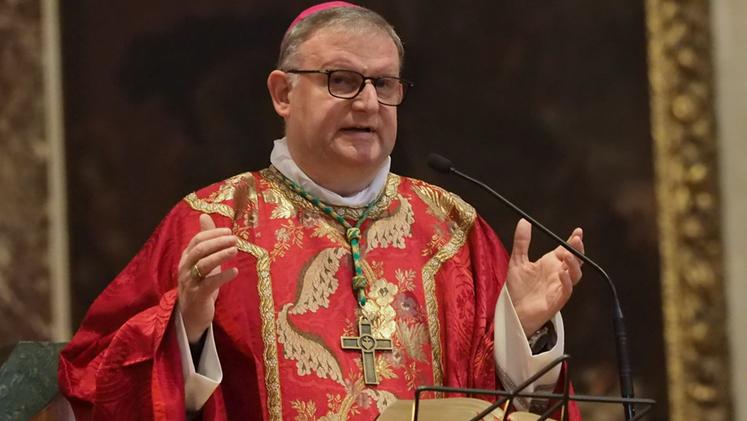 Il vescovo Mons. Giuliano Brugnotto durante la celebrazione della domenica delle palme COLORFOTO ARTIGIANA
